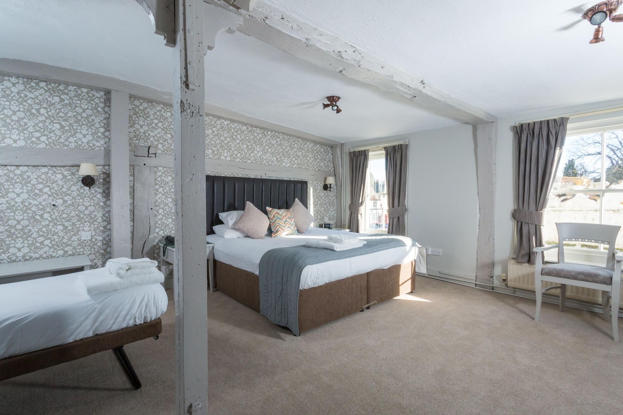 The Dog & Bear Hotel لينهام المظهر الخارجي الصورة