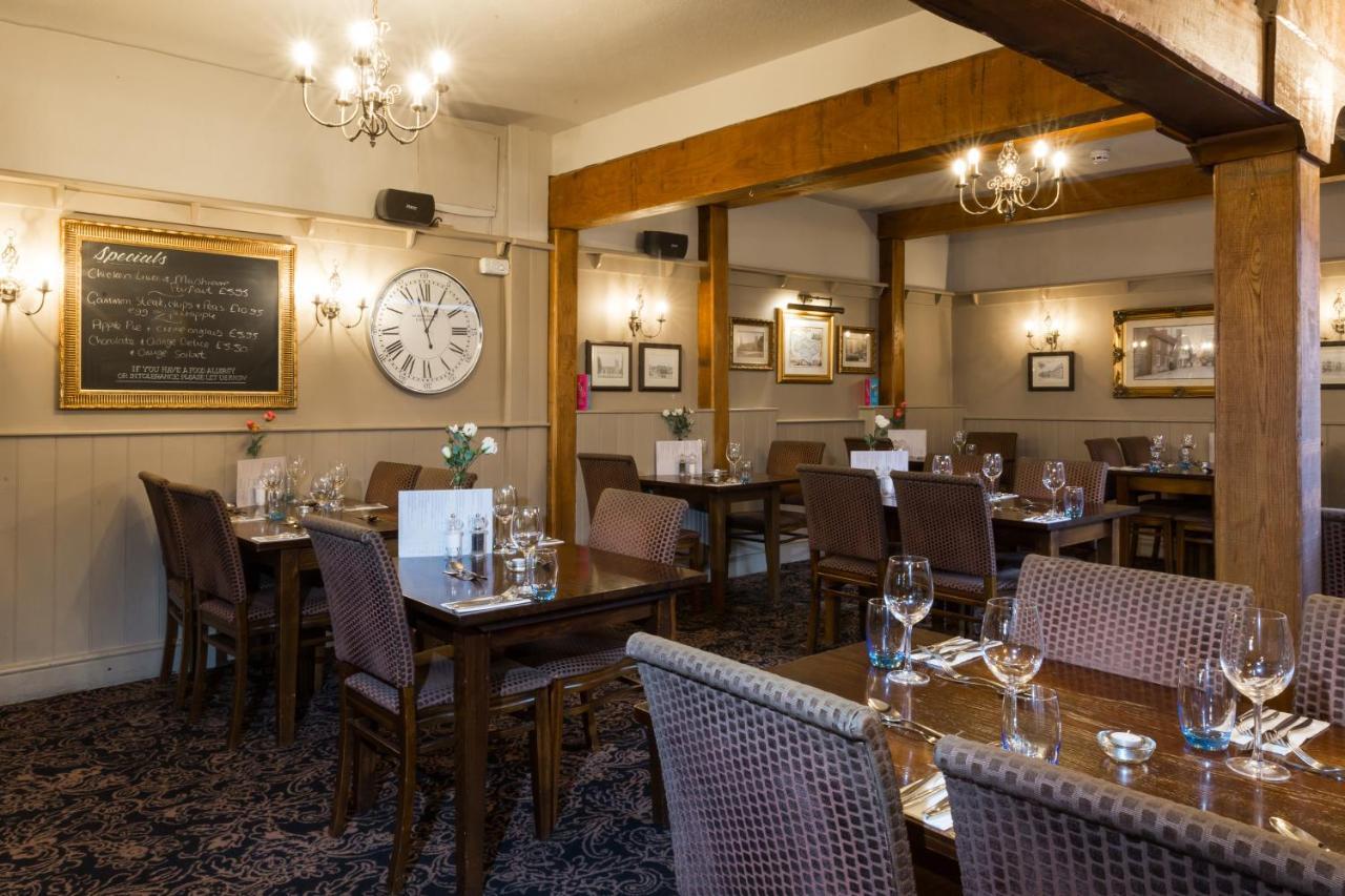 The Dog & Bear Hotel لينهام المظهر الخارجي الصورة