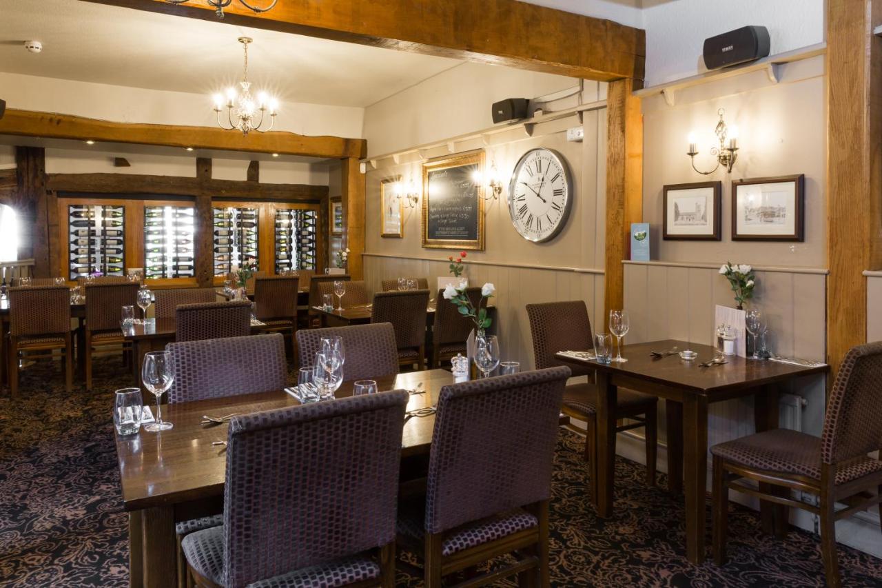 The Dog & Bear Hotel لينهام المظهر الخارجي الصورة